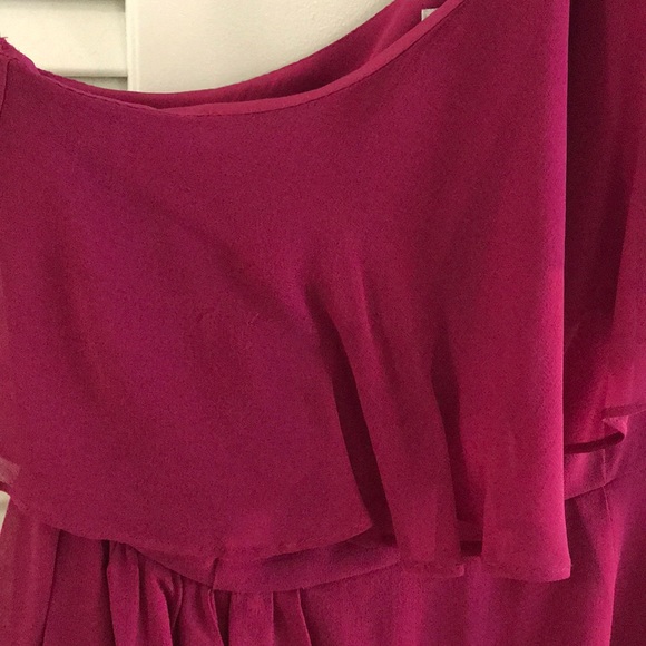 One shouldered, raspberry mini dress - Picture 3 of 3